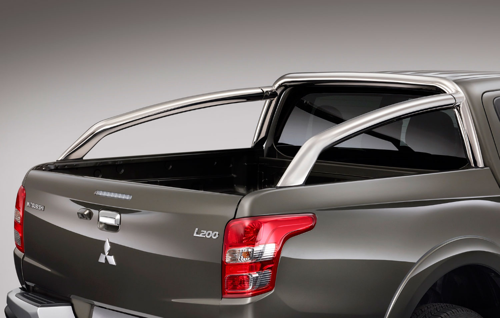 Mitsubishi Sports Styling Bar, Stainless Steel