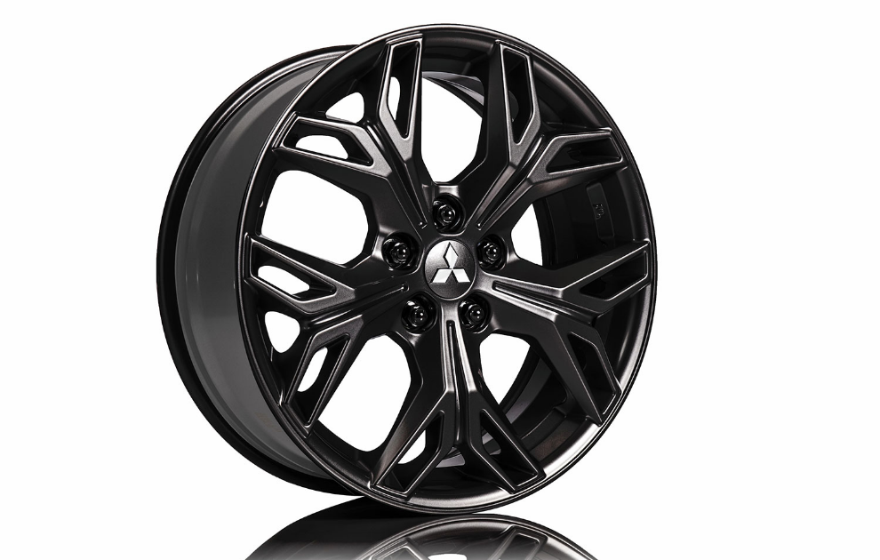 Mitsubishi Alloy Wheel Hajimari 18" Pack, Black