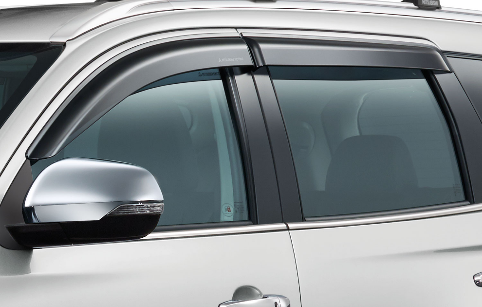 Mitsubishi Side Wind Deflectors