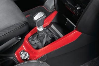 Suzuki Vitara Centre Console Coloured Trim - Red
