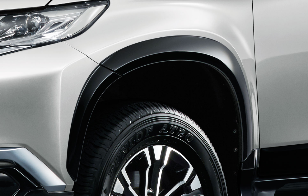 Mitsubishi Wheel Arch Mouldings, Black