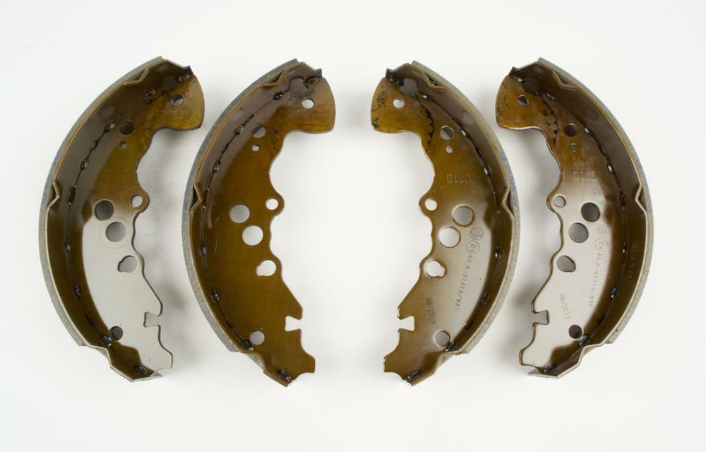 Suzuki XL-7 JA Rear Brake Shoe Set