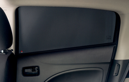 Mitsubishi Sunblind, Rear Side Windows