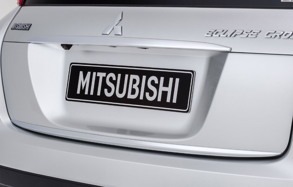Mitsubishi Tailgate Garnish