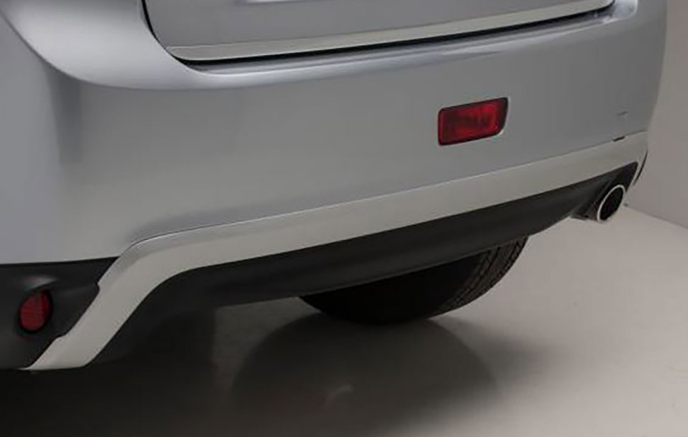 Mitsubishi Rear Styling Element