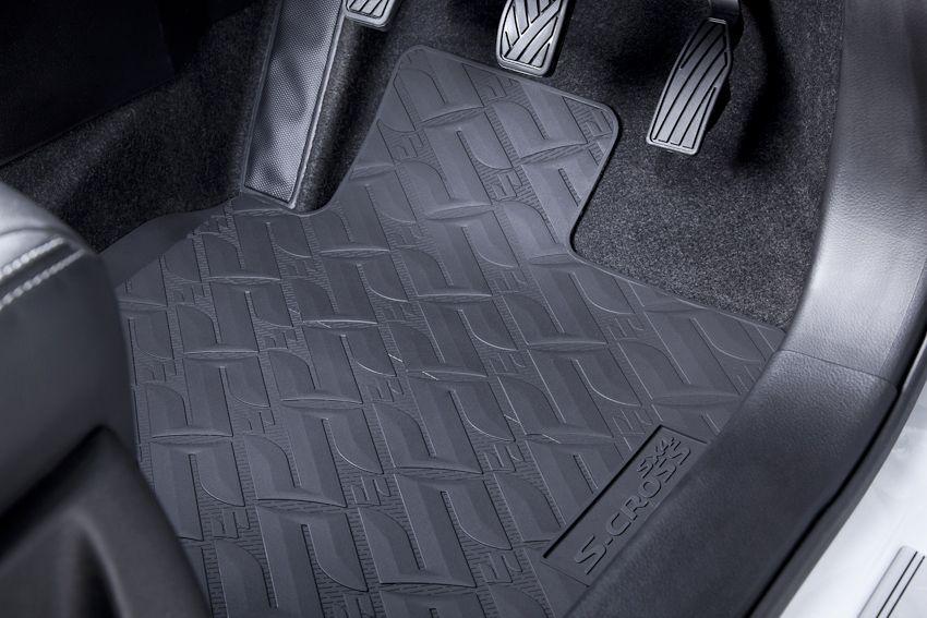 Suzuki S-Cross Rubber Mat Set