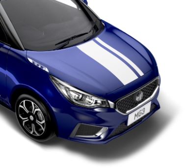 MG Trophy White Bonnet