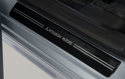 Mitsubishi Door Entry Guards, Front And Rear Set