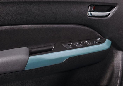 Suzuki Vitara Interior Door Trim Set - Ice Blue