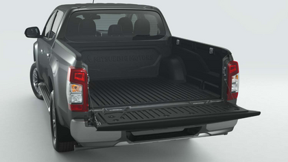 Mitsubishi L200 Bed Liner, Over Rail D/C