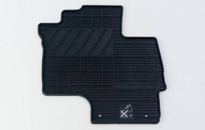 Mitsubishi Outlander Petrol Rubber Mat Set - MT