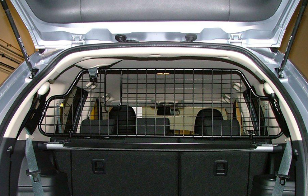 Mitsubishi Outlander Petrol and PHEV Dog Guard